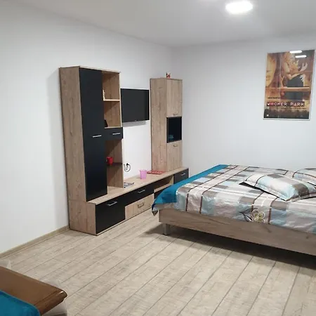 Casa Cinema Appartamento Braşov